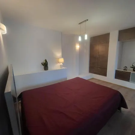 In The Center Of Apartment Kaunas